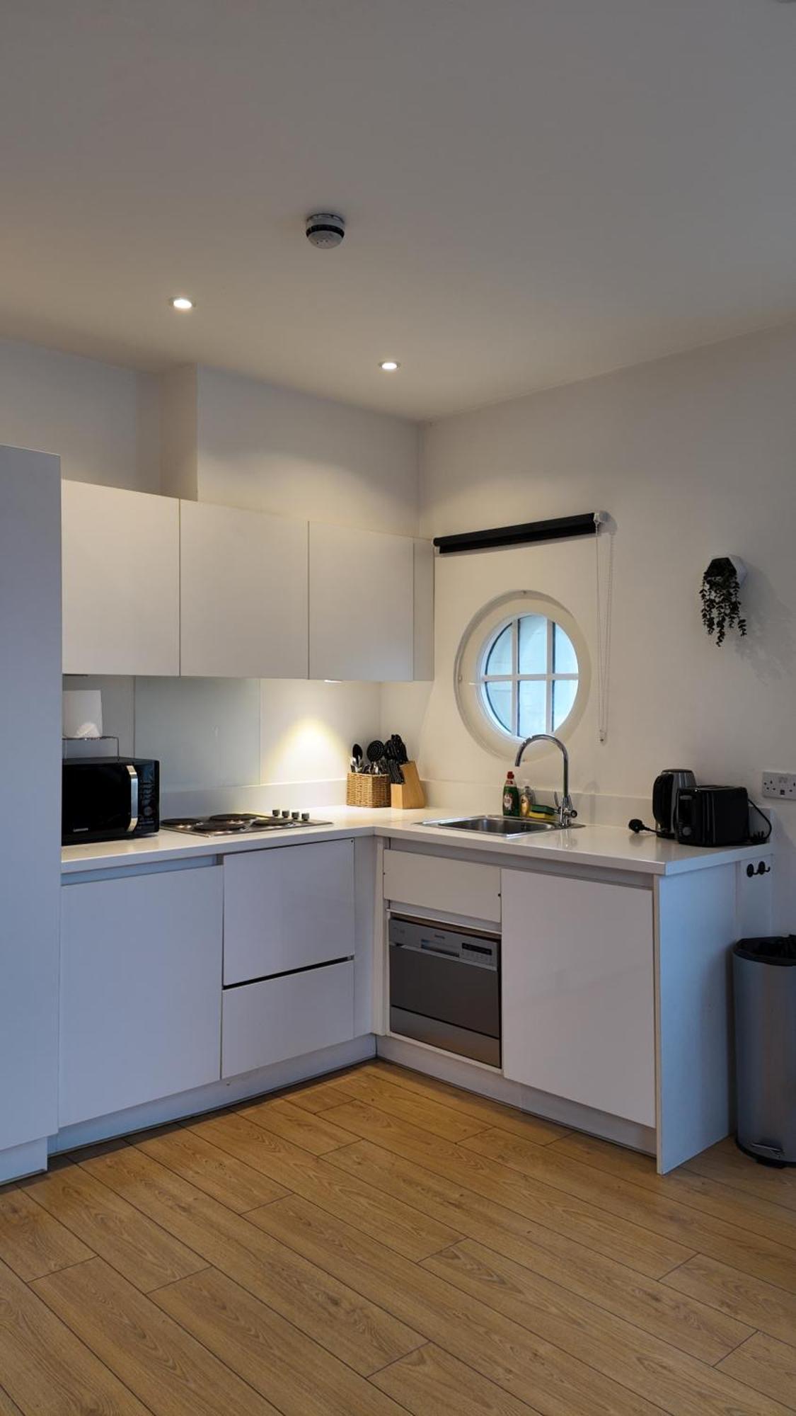 Stunning Piccadilly 1 Bedroom Flat In London Vr9 Экстерьер фото